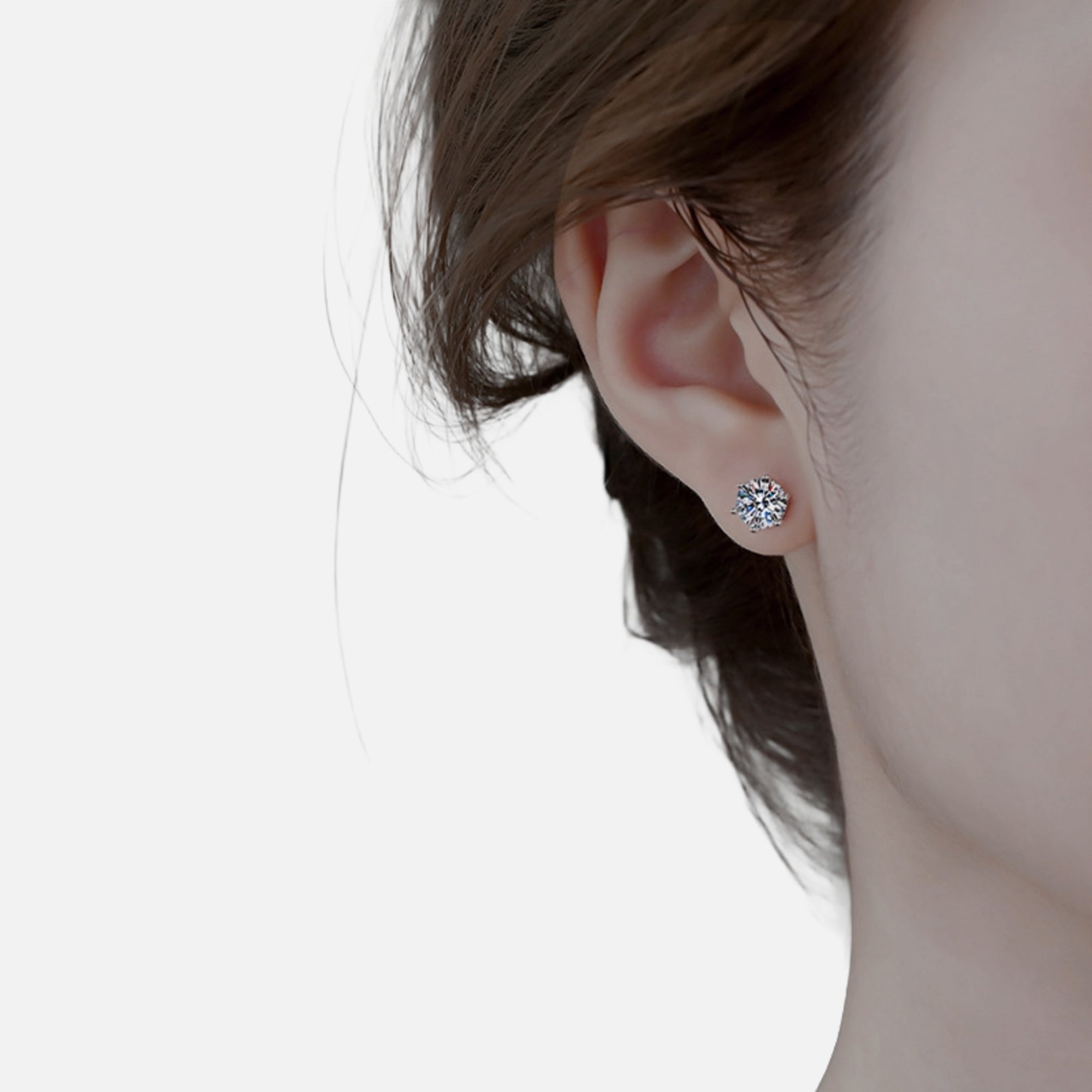 Moissanite Solitaire